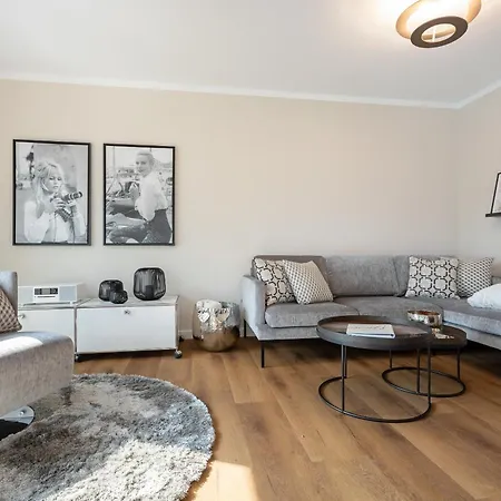 Apartment Seekristall